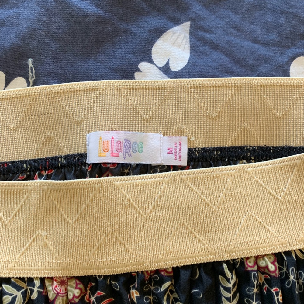Lularoe Jill - Picture 2 of 2